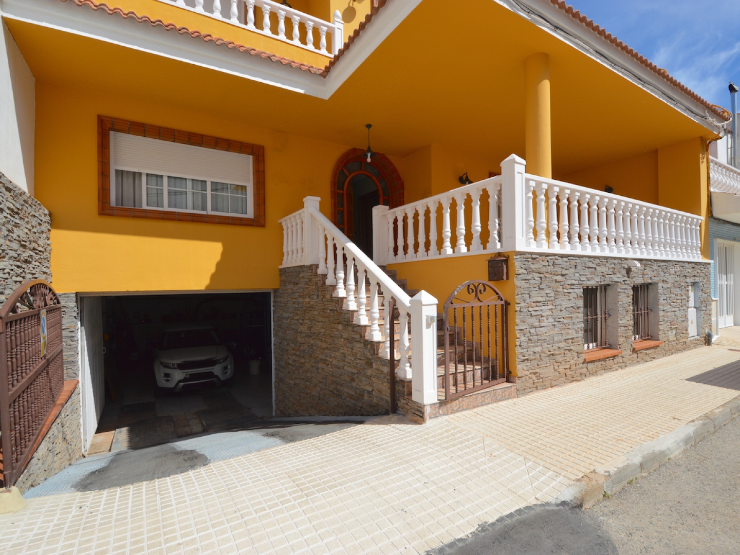 4 Bedroom 2 Bathroom Villa in Pilar de la Horadada