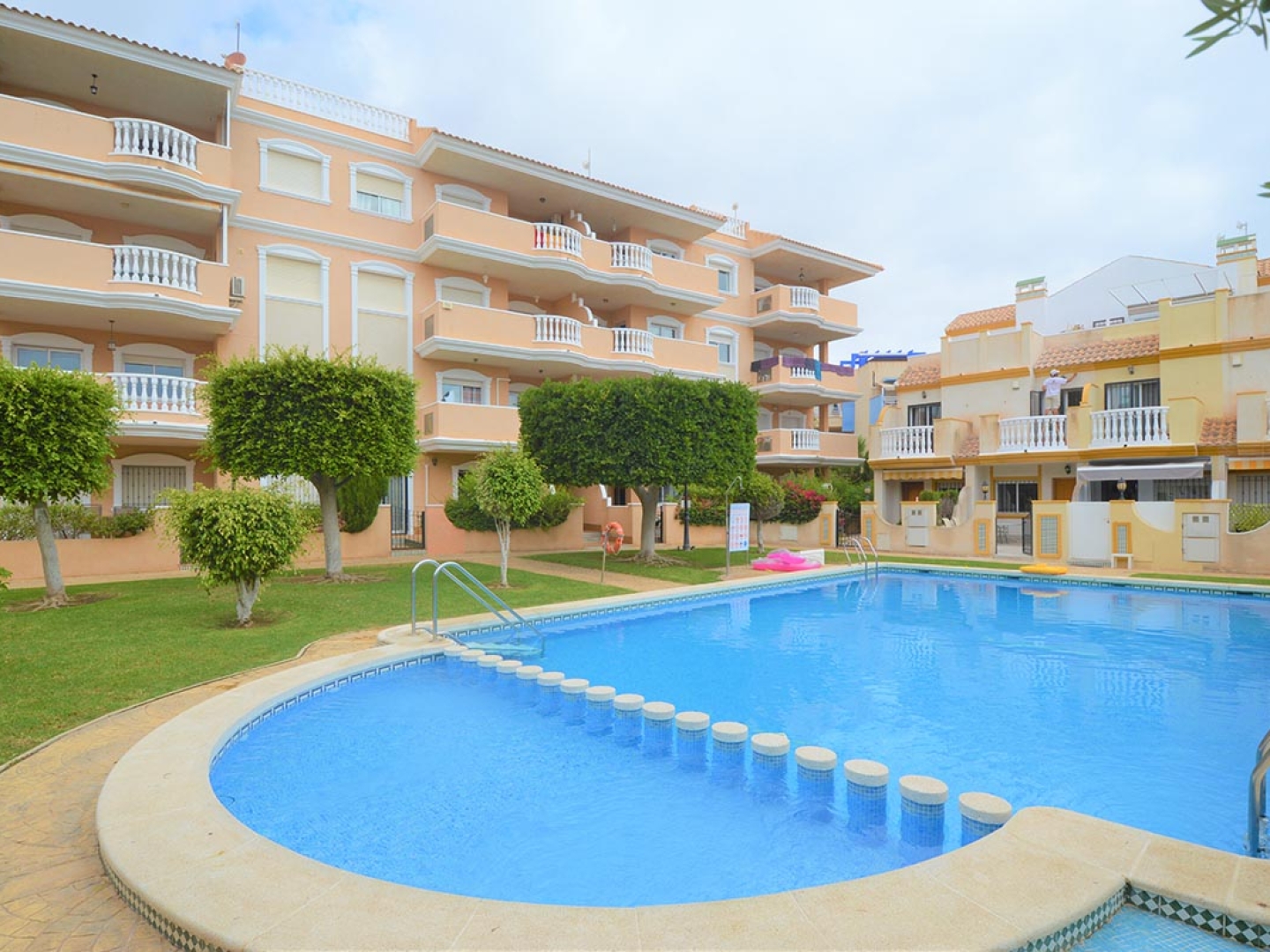 1 Bedroom 1 Bathroom Flat / Apartment in Orihuela Costa