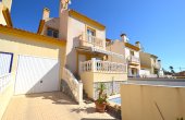 8-1452/2076, 3 Bedroom 2 Bathroom Villa in Orihuela Costa