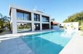 8-943/2113, 5 Bedroom 5 Bathroom Villa in Orihuela Costa