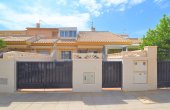 8-1666/2166, 4 Bedroom 2 Bathroom Townhouse in Pilar de la Horadada