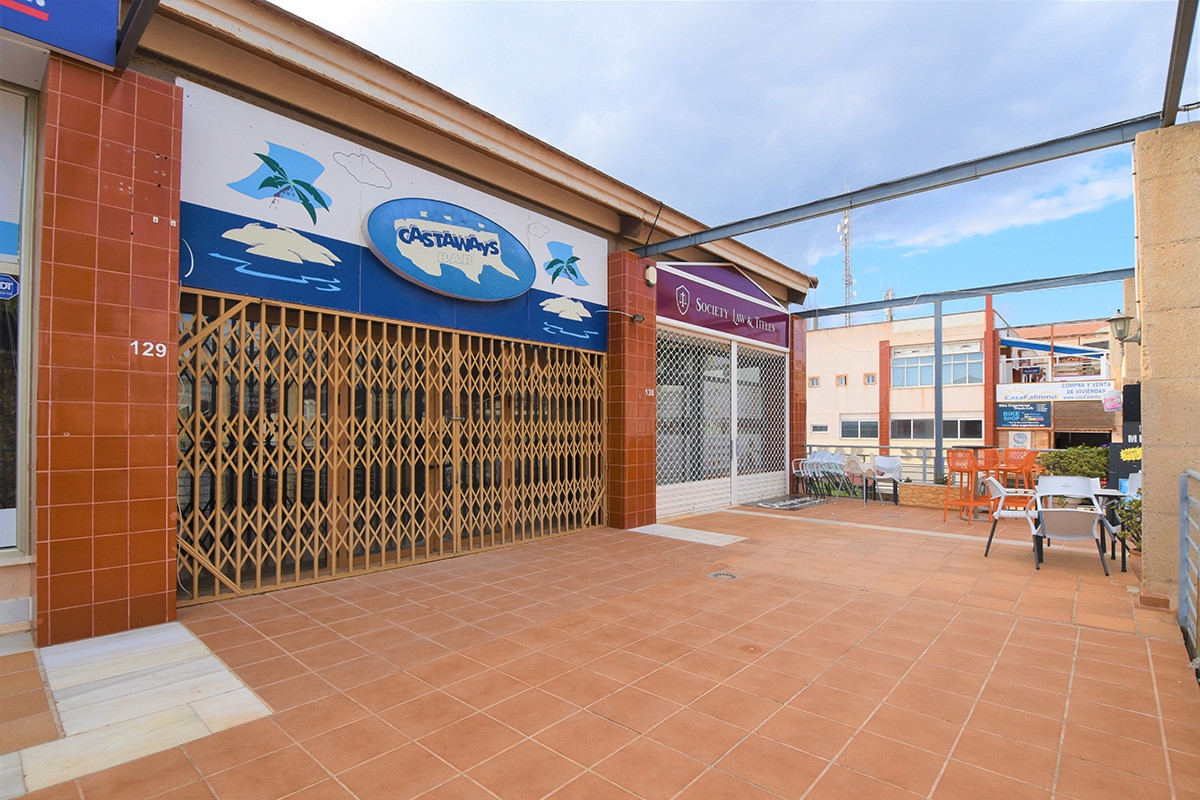 2 Bathroom commercial in Orihuela Costa