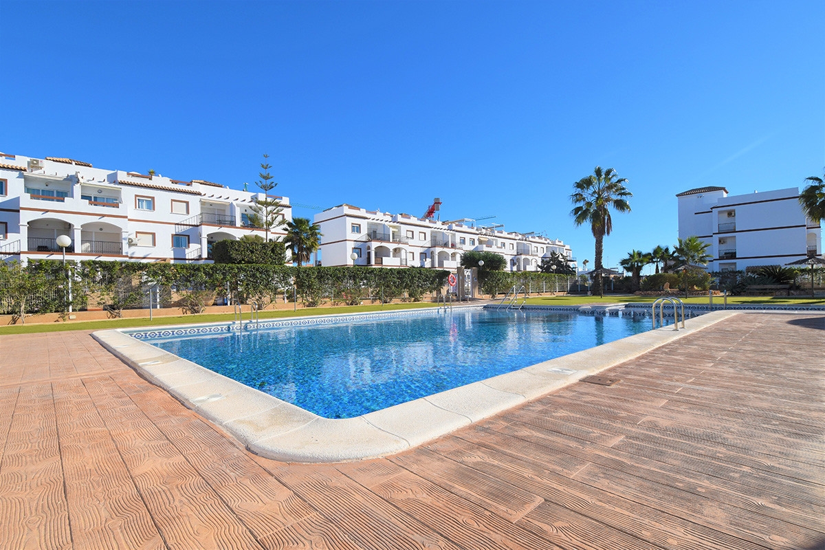 2 Bedroom 2 Bathroom Flat / Apartment in Orihuela Costa